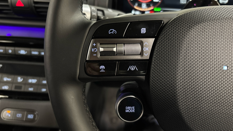 Hyundai INSTER 85kW 02 49kWh 5dr Auto Electric Hatchback